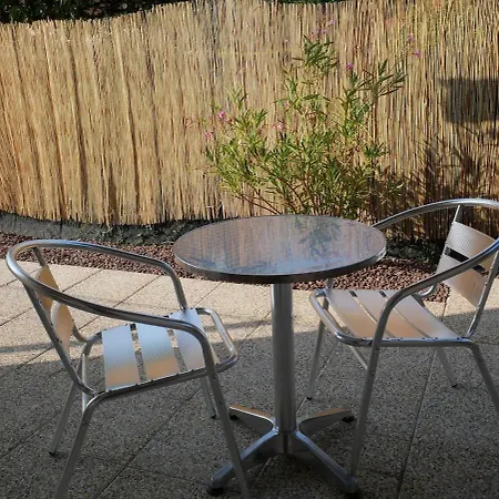 Mau 1 Apartamento
